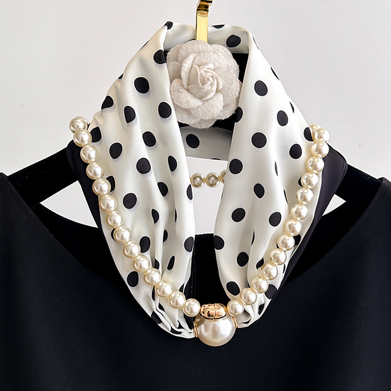 Satin Neck Scarf with Pearls C - Pearl Trim Chain ulasan dan harga